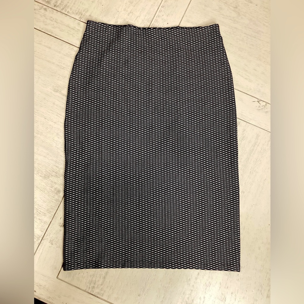 Pencil skirt